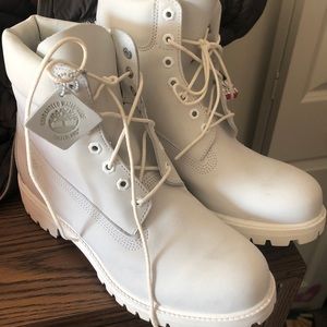 Limited Edition Ghost White Timbs